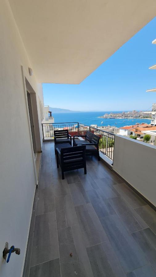 סרנדה Sea And City View Apartment מראה חיצוני תמונה