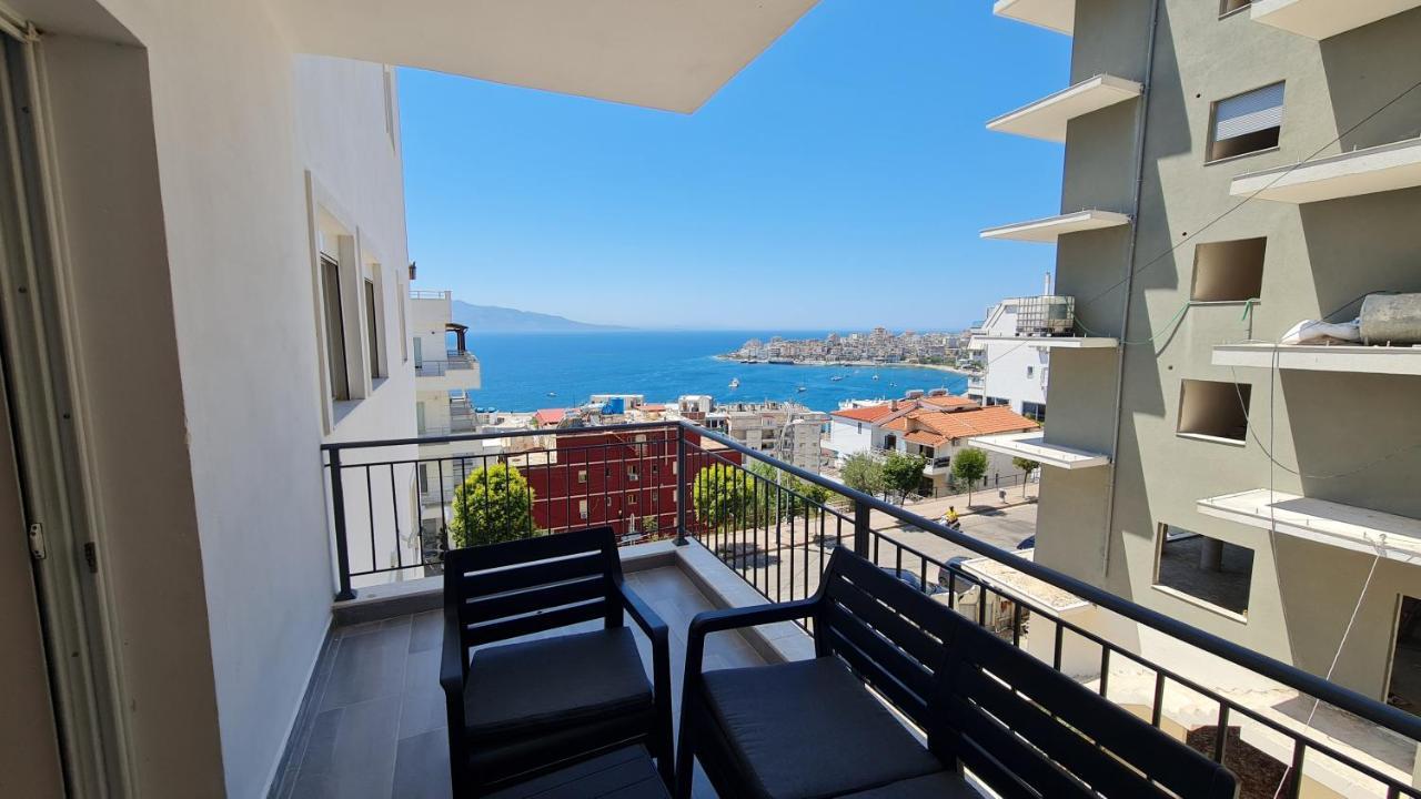 סרנדה Sea And City View Apartment מראה חיצוני תמונה